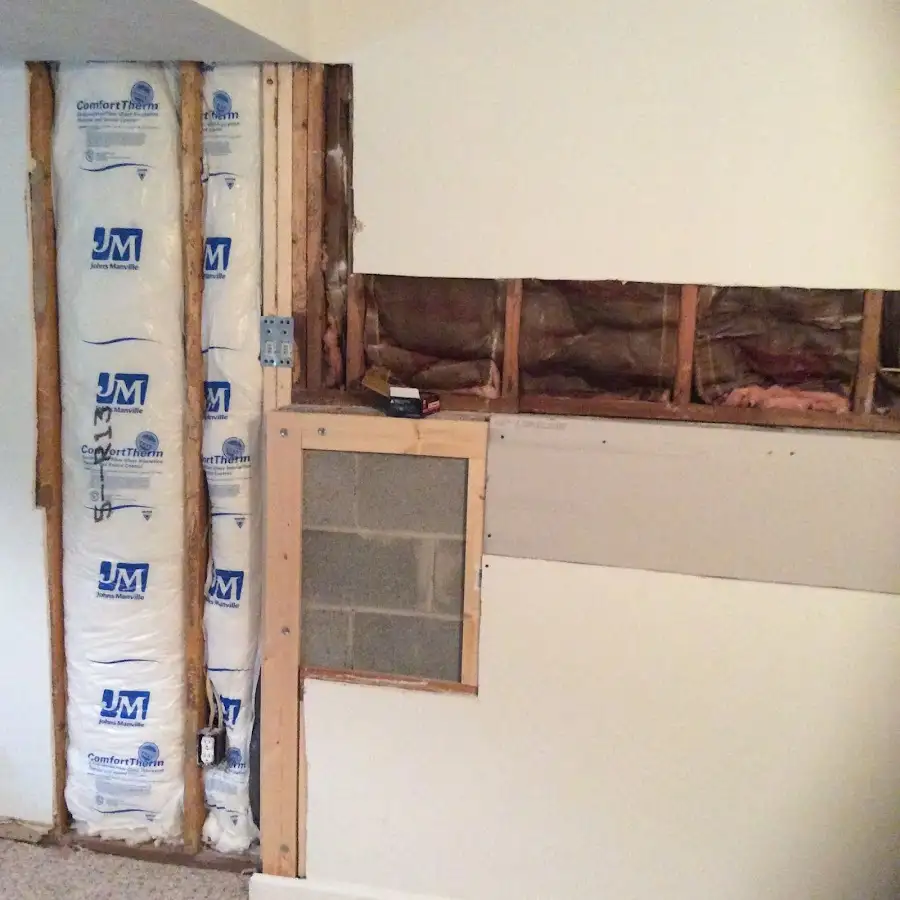 Wall insulation replacement during Structural Drying in Scottdale